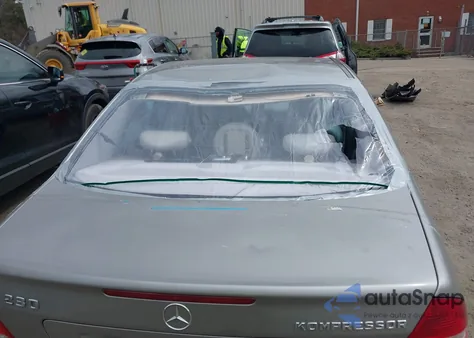 2005 Mercedes-Benz C 230 Kompressor Sport from USA, damaged, VIN WDBRF40J35F665659